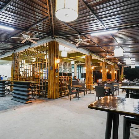 Green Gen Hotel, Mueang Phuket Ban Lo Ti Pa Eksteriør bilde