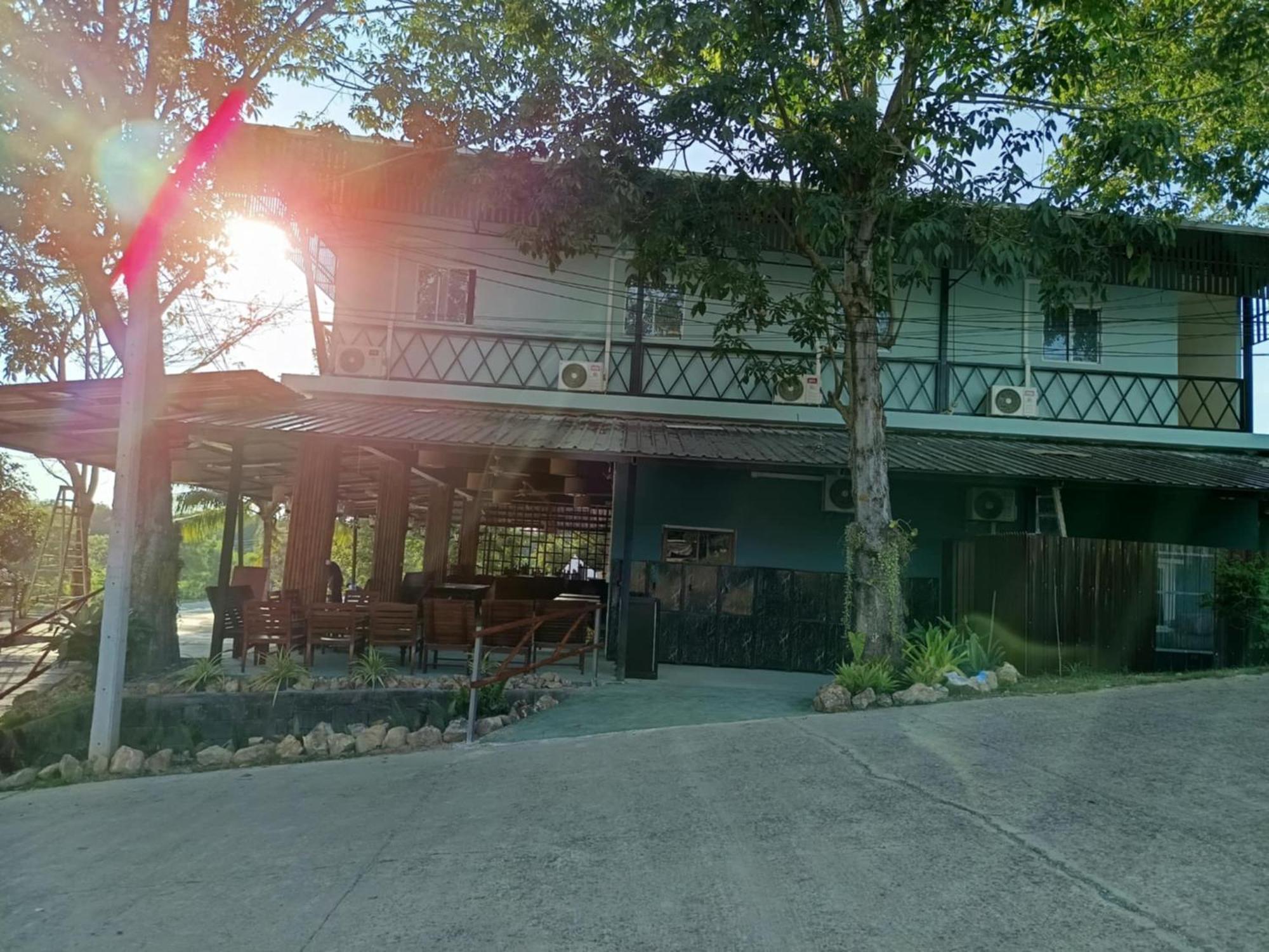 Green Gen Hotel, Mueang Phuket Ban Lo Ti Pa Eksteriør bilde
