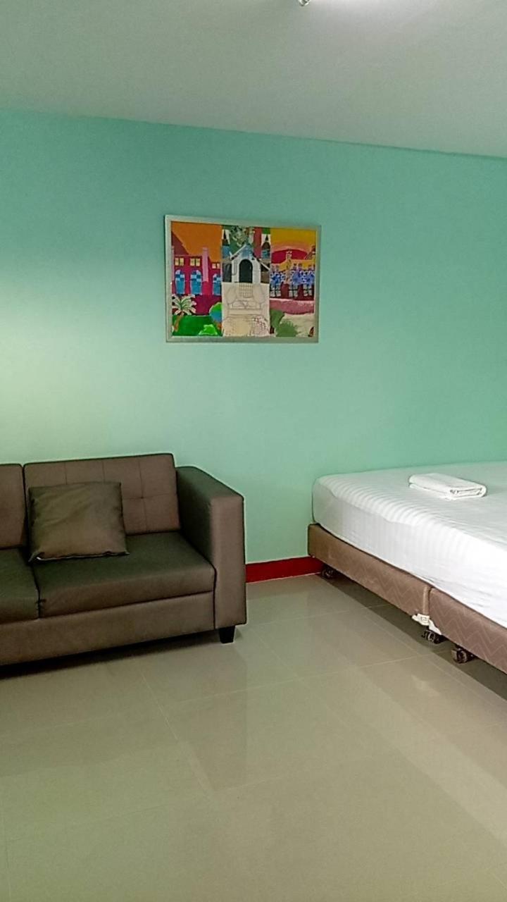 Green Gen Hotel, Mueang Phuket Ban Lo Ti Pa Eksteriør bilde